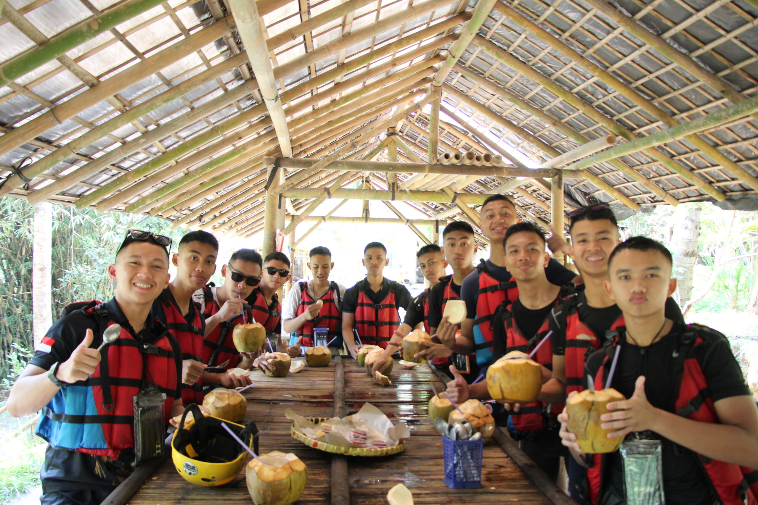 Paket Rafting Bahari